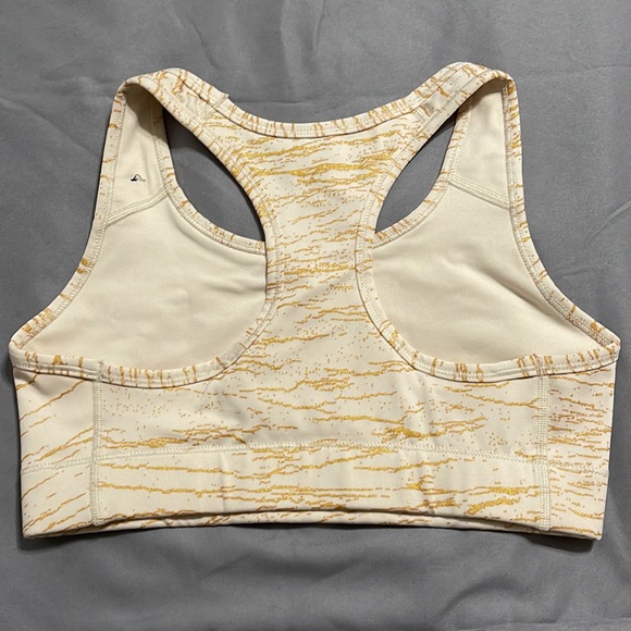 Nike sports bra - Picture 3 of 3